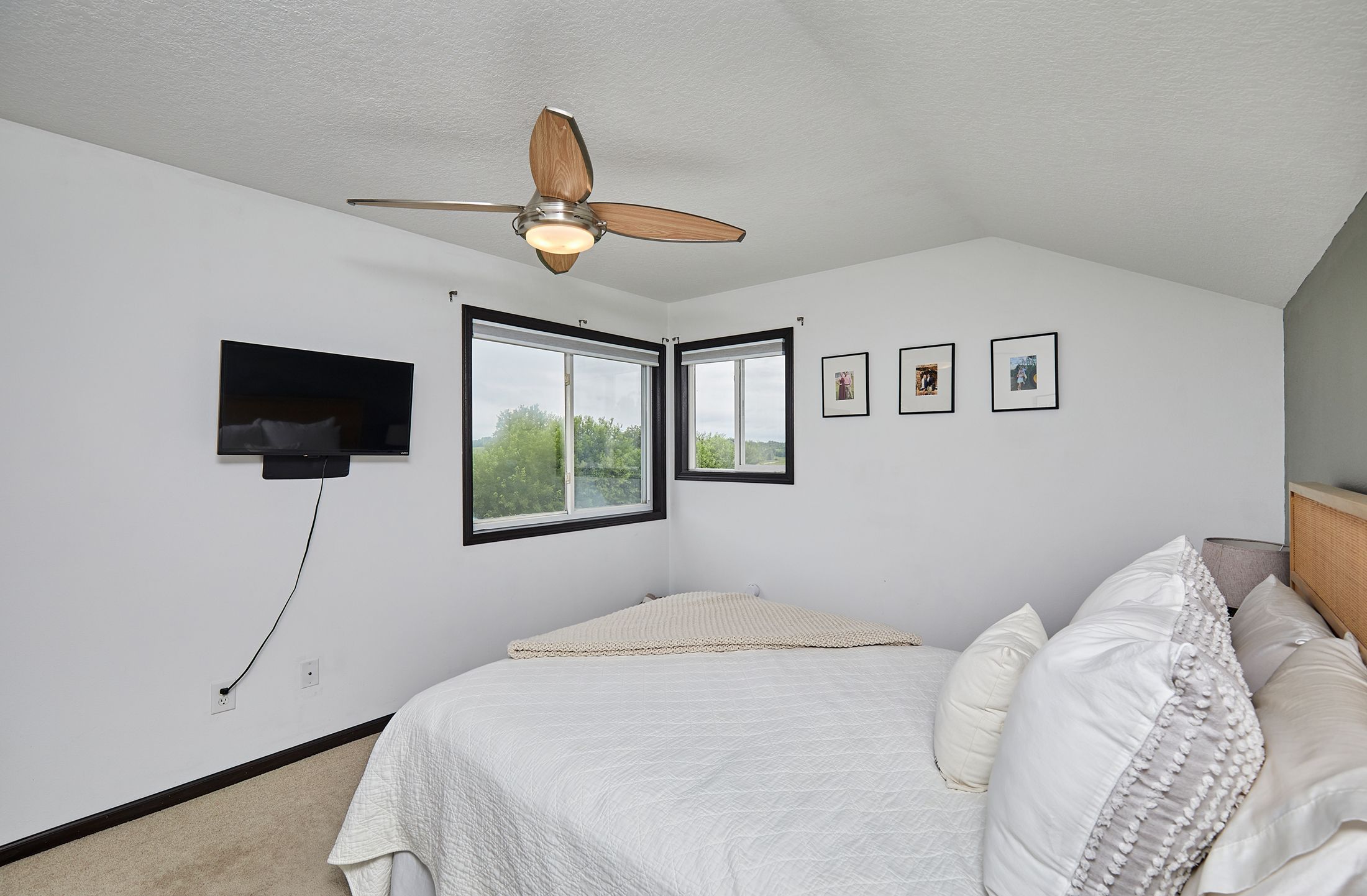 Listing Photo: 316 Oak St_020
